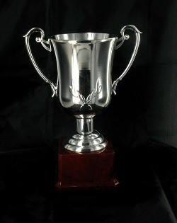 Copa Plateada Grande - Trofeo para Ganadores