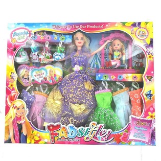 SET DE MU&Ntilde;ECAS EN CAJA